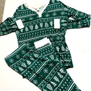 COPY - Lauren Conrad lovely Christmas Pajamas, perfect for photo shootings, etc